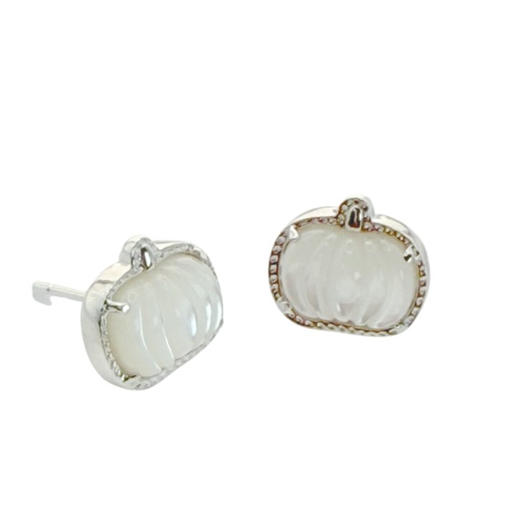 Kendra Scott Pumpkin Stud Earrings in Silver. NWOT - Picture 1 of 5